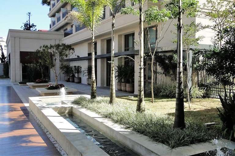Requinte e privacidade em bairro nobre de Curitiba