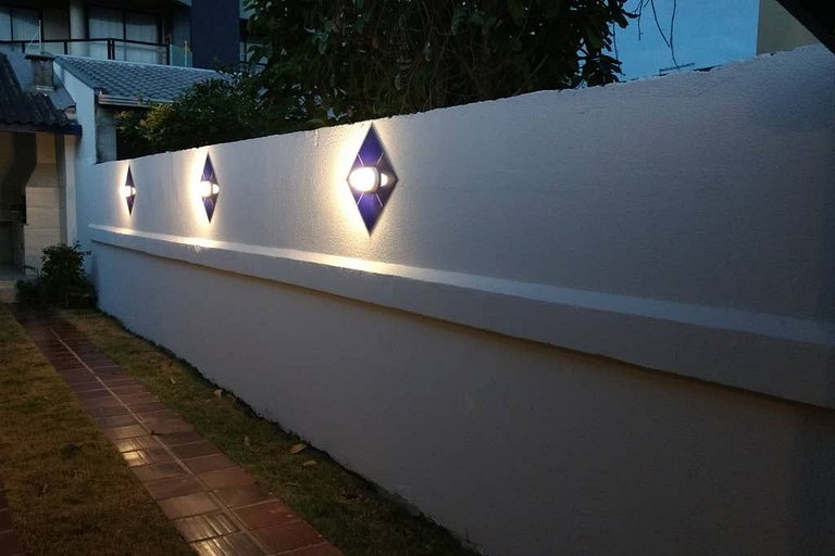 Alugar casa Matinhos Airbnb Booking curta temporada