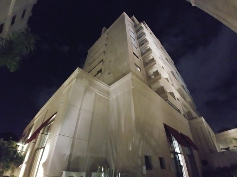 Requinte e privacidade em bairro nobre de Curitiba