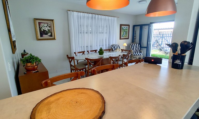 Alugar casa Matinhos Airbnb Booking curta temporada